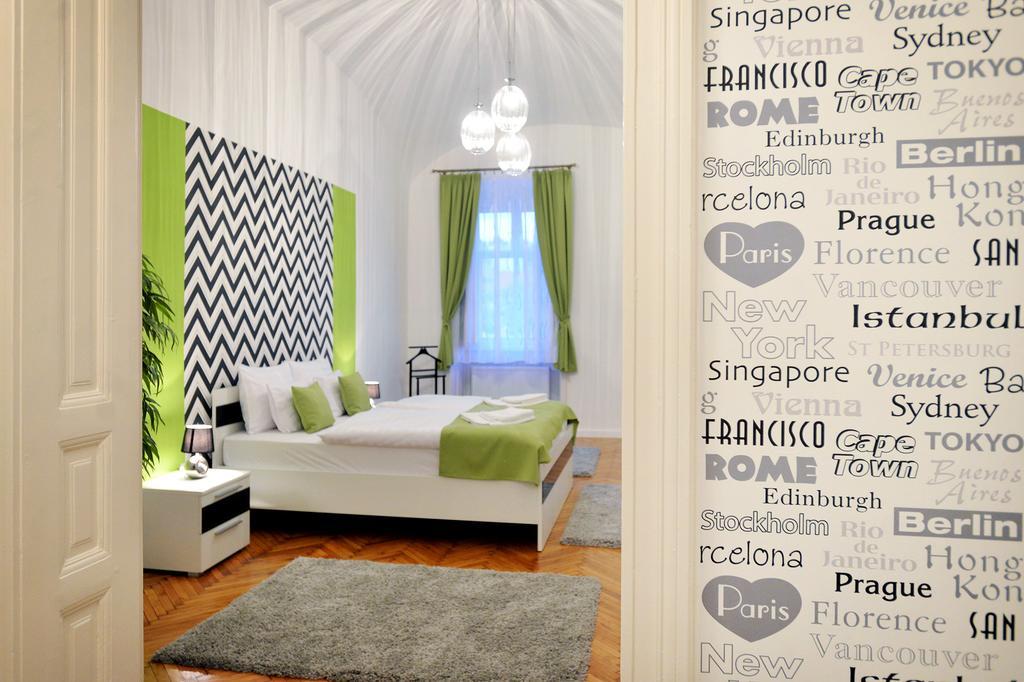 Varkapitany Apartman Eger Exterior photo